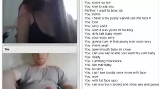 فتاة شقراء تفتح ساقيها لعمل شرجي قاس