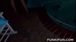 زوجته تتناك امامه الديوث