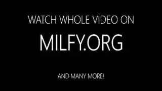 ثنائي روسي مثار يصور إباحية صريحة وصارمة مع نهاية قذف داخلي