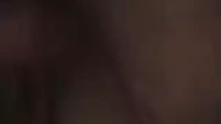 رجول يحب يلحس الكس