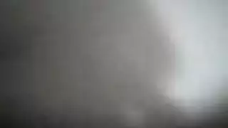 جنس سحاقي سري: مغامرة إيلا هيوز وصديقتها الإباحية في الغرفة