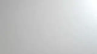 فانتازيا علاقة رباعية صريحة: مراهقة تأخذ عدة قذفات من غريب ماهر