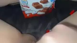 كس مراهقة سعودية تتوق لمضاجعة إباحية قوية بالشوكولاته